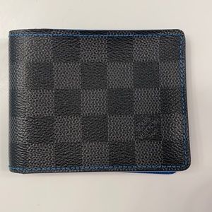 Louis Vuitton Men’s Wallet